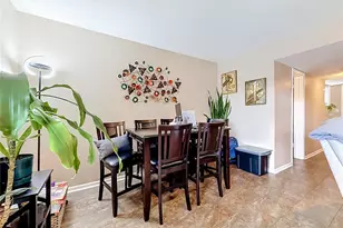 6305 Newtown Cir, Tampa, FL 33615 - Photo 11