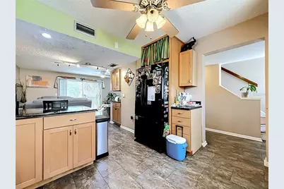 6305 Newtown Circle #5B4, Tampa, FL 33615 - Photo 5