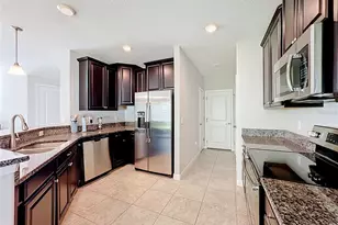 1922 Citrus Lake Ct, Ruskin, FL 33570 - Photo 5