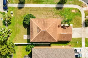 1922 Citrus Lake Ct, Ruskin, FL 33570 - Photo 45