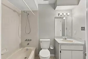 368 Lake Harris Dr, Lakeland, FL 33813 - Photo 17