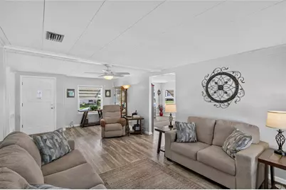 818 Forest Lake Drive, Lakeland, FL 33809 - Photo 11