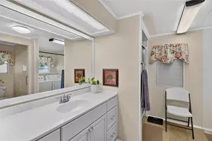 818 Forest Lake Dr, Lakeland, FL 33809 - Photo 31