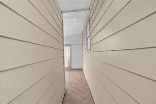 818 Forest Lake Dr, Lakeland, FL 33809 - Photo 53