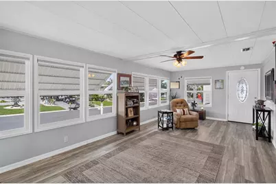 818 Forest Lake Drive, Lakeland, FL 33809 - Photo 5