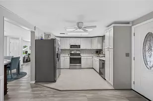 818 Forest Lake Dr, Lakeland, FL 33809 - Photo 21