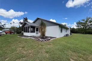 5704 Granite Ln, Lakeland, FL 33809 - Photo 5