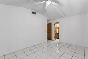 842 Rockingham Rd, Lakeland, FL 33809 - Photo 15