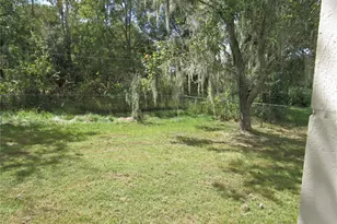 750 Fox Lake Dr, Lakeland, FL 33809 - Photo 11