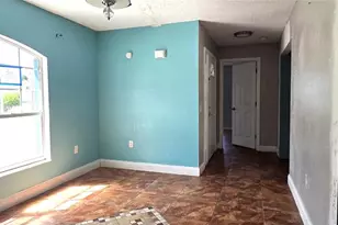 6012 Lake Ruth Dr E, Dundee, FL 33838 - Photo 5
