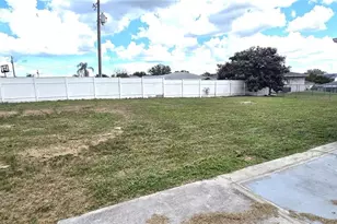 6012 Lake Ruth Dr E, Dundee, FL 33838 - Photo 37