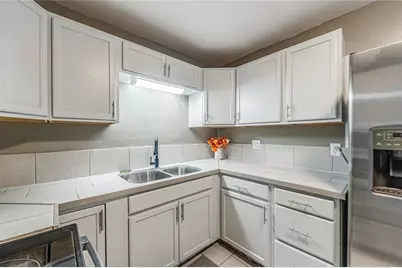 1026 Canal Drive W, Lakeland, FL 33801 - Photo 5