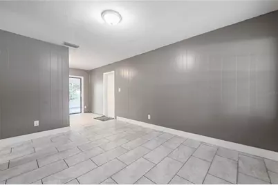 1026 Canal Drive W, Lakeland, FL 33801 - Photo 3