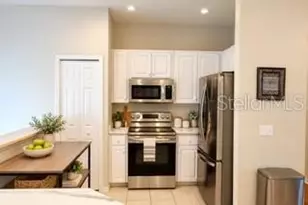 510 Grasslands Village Cir, Lakeland, FL 33803 - Photo 9