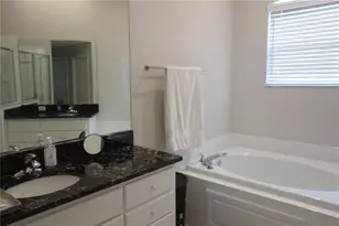 510 Grasslands Village Cir, Lakeland, FL 33803 - Photo 17
