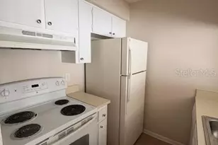 1781 Crystal Grove Dr, Lakeland, FL 33801 - Photo 3