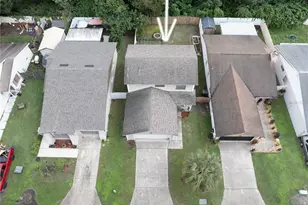 1006 Buttercup Dr, Lakeland, FL 33801 - Photo 3