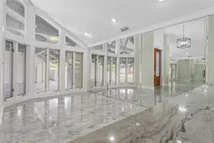 5934 Pier Pl Dr, Lakeland, FL 33813 - Photo 9