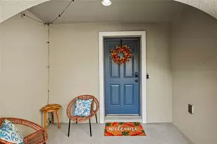 3144 Royal Tuscan Ln, Valrico, FL 33594 - Photo 5