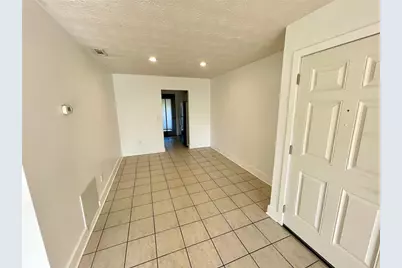 5301 Hansel Avenue #A16, Orlando, FL 32809 - Photo 7