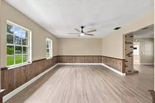2925 McGee Rd, Plant City, FL 33565 - Photo 15