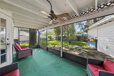 7145 Wrenwood Circle, Tampa, FL 33617 - Photo 23