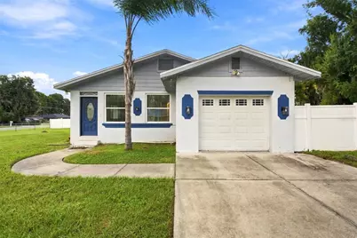 1540 S Lake Shipp Drive, Winter Haven, FL 33880 - Photo 1