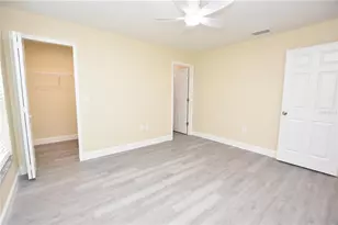 1111 Mercury Dr E, Lakeland, FL 33810 - Photo 21