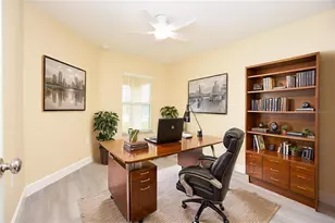 1111 Mercury Dr E, Lakeland, FL 33810 - Photo 13