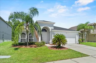 3961 Hampton Hills Dr, Lakeland, FL 33810 - Photo 3