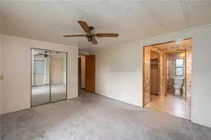 528 Skyline Dr W, Lakeland, FL 33801 - Photo 11