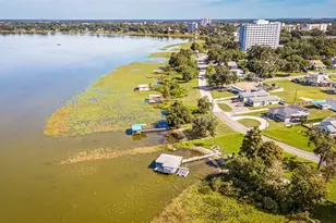 215 S Lake Howard Dr, Winter Haven, FL 33880 - Photo 45