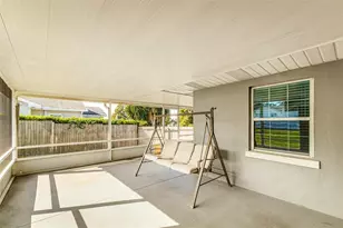 215 S Lake Howard Dr, Winter Haven, FL 33880 - Photo 25
