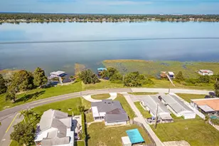 215 S Lake Howard Dr, Winter Haven, FL 33880 - Photo 43