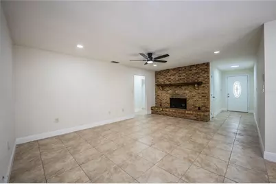 7039 Sheffield Drive, Lakeland, FL 33810 - Photo 9
