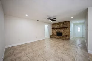 7039 Sheffield Dr, Lakeland, FL 33810 - Photo 9