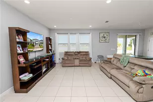 1852 Summer Serenity Dr, Kissimmee, FL 34744 - Photo 3