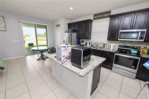 1852 Summer Serenity Dr, Kissimmee, FL 34744 - Photo 9