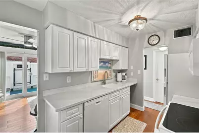 5850 Cypress Gardens Boulevard #303, Winter Haven, FL 33884 - Photo 21