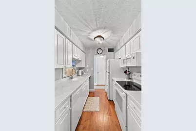 5850 Cypress Gardens Boulevard #303, Winter Haven, FL 33884 - Photo 19