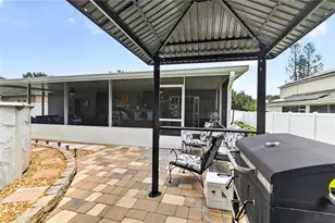 1015 Naes Ln, Lake Wales, FL 33853 - Photo 9