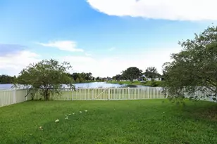 2113 Geneva Dr, Lakeland, FL 33805 - Photo 5