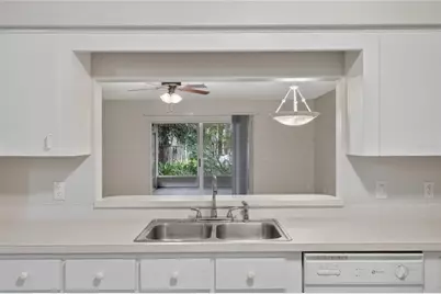 2352 Isle Royale Court SE, Winter Haven, FL 33880 - Photo 13