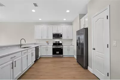 2468 Ladoga Drive, Lakeland, FL 33805 - Photo 13
