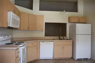 5814 Driftwood Dr, Winter Haven, FL 33884 - Photo 3