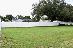 5814 Driftwood Dr, Winter Haven, FL 33884 - Photo 25