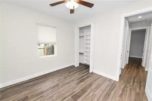 3725 57th Ave N, Saint Petersburg, FL 33714 - Photo 9