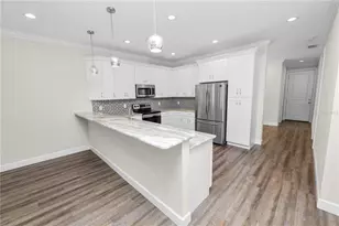 3725 57th Ave N, Saint Petersburg, FL 33714 - Photo 17