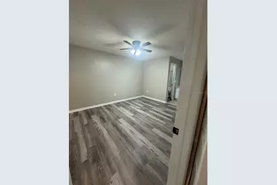 121 Shannon Drive, Lakeland, FL 33809 - Photo 9