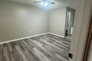 121 Shannon Dr, Lakeland, FL 33809 - Photo 9